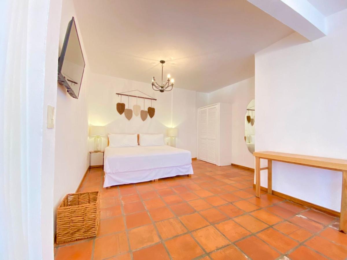 Hotel Cala Blanca Cuernavaca Buitenkant foto