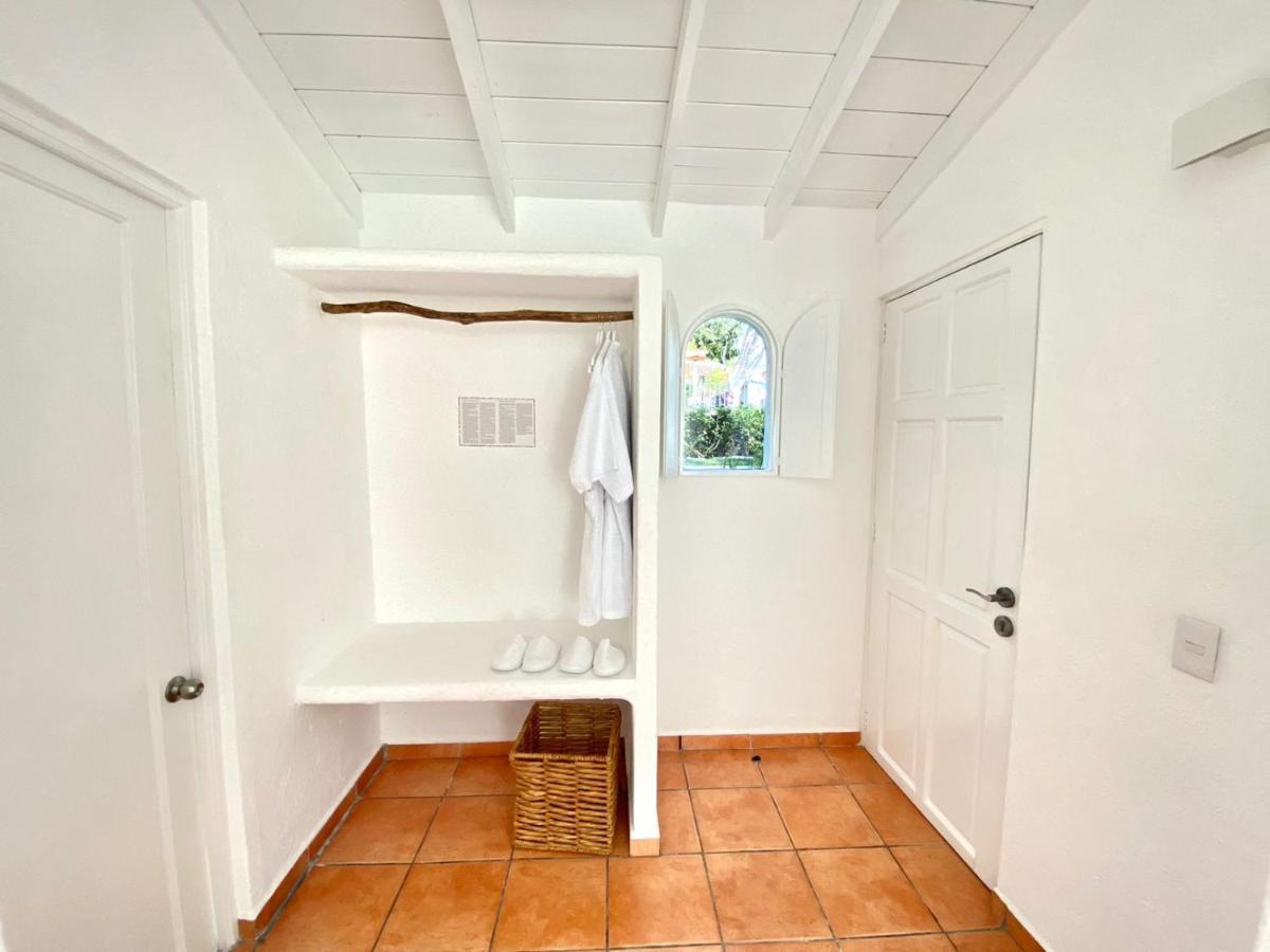 Hotel Cala Blanca Cuernavaca Buitenkant foto
